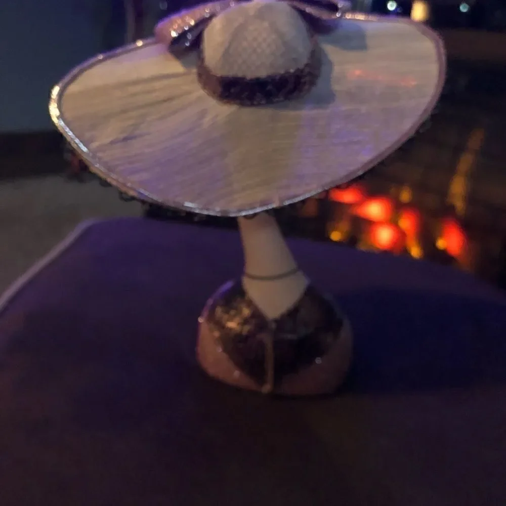 Unique vintage jewelry holder and ring holder